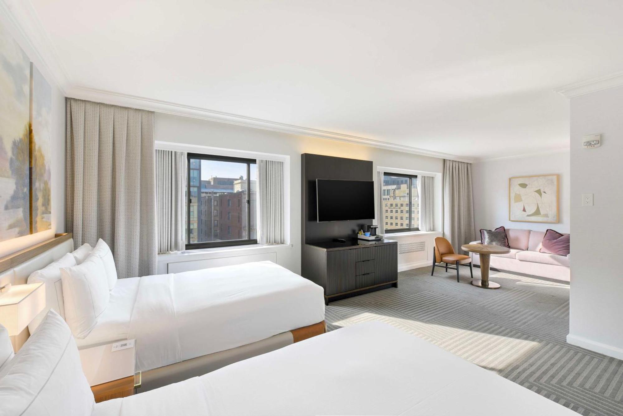 Отель Capital Hilton Вашингтон Экстерьер фото